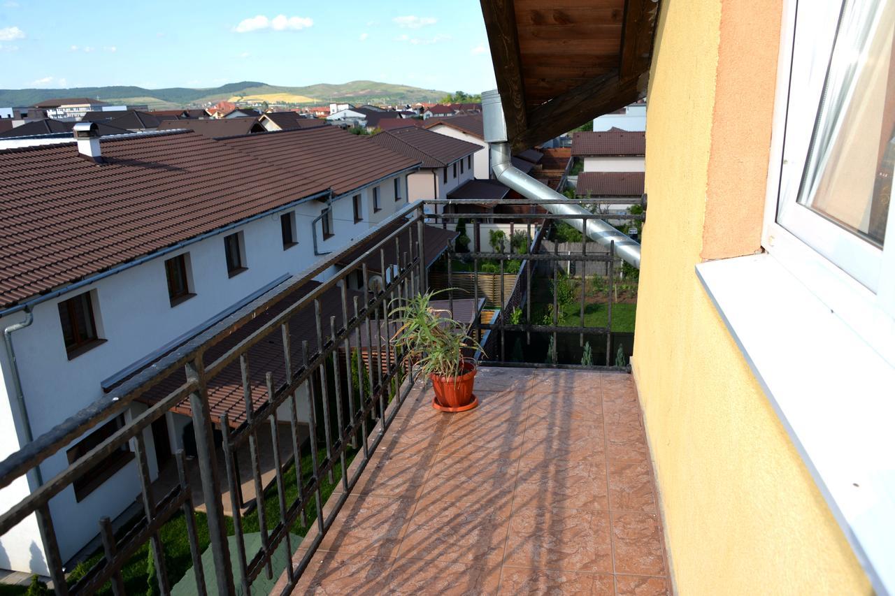 Appartamento Apartament Rezidential - Alba Iulia Esterno foto
